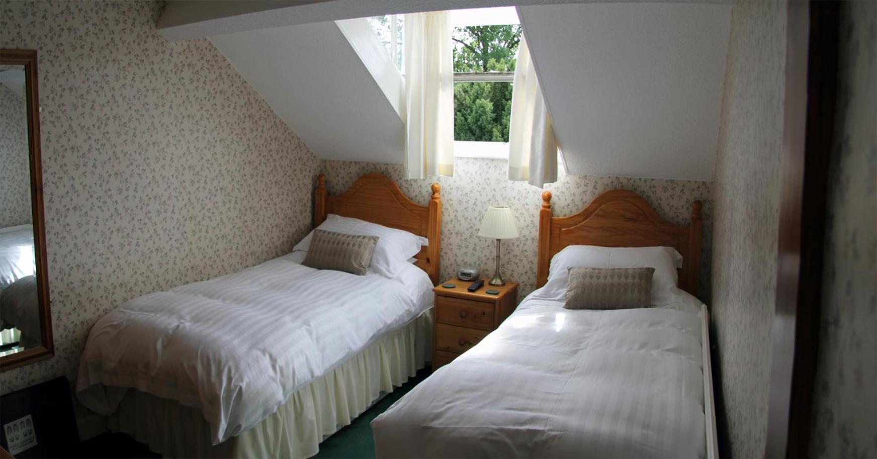 Strathmore Guest House (Adults Only) Кесвік Екстер'єр фото